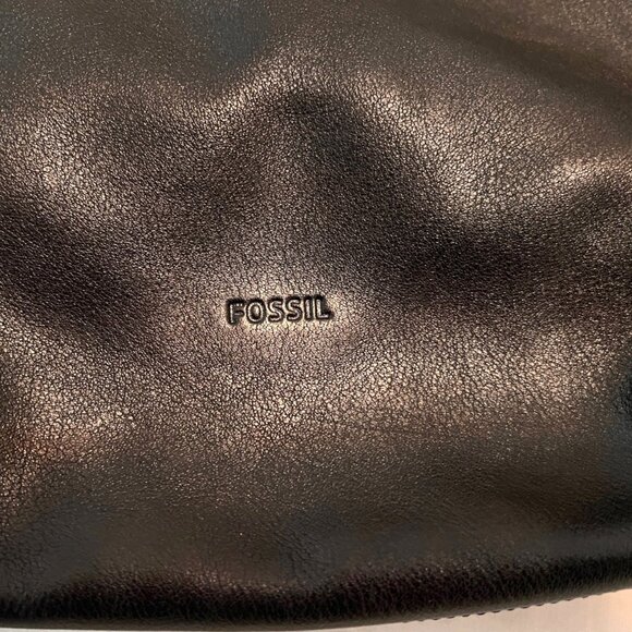 Fossil Brown Leather Hobo Shoulder Purse with Pockets, Hang Tag Key Z86980 - Picture 2 of 13